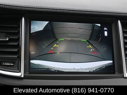 Used 2023 INFINITI QX50 Luxe image 11