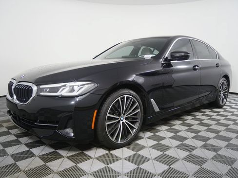 Used 2023 BMW 540i xDrive w/ Premium Package AWD/4WD image 7