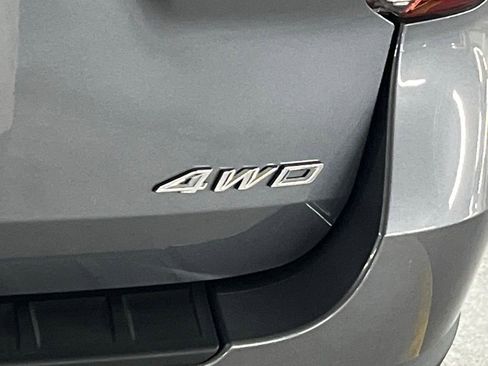 Used 2022 Ford Explorer XLT w/ Class IV Trailer Tow Package image 33