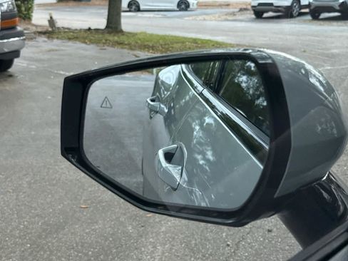 Used 2025 Kia Sportage SX image 21