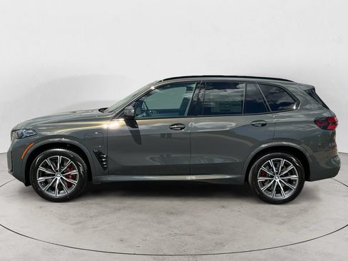 New 2026 BMW X5 xDrive50e w/ M Sport Package AWD/4WD image 4