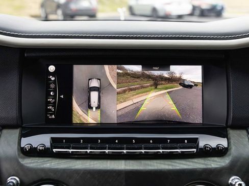 Certified 2019 Rolls-Royce Cullinan image 47