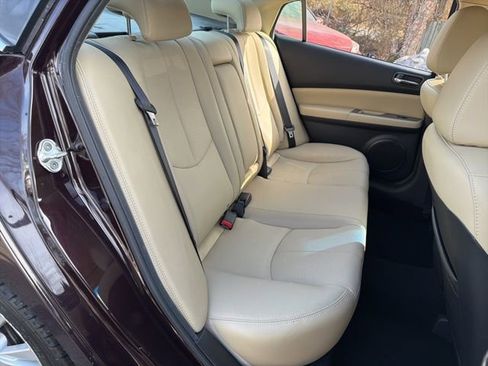 Used 2009 MAZDA MAZDA6 i Grand Touring w/ Moonroof & Bose Pkg FWD image 12