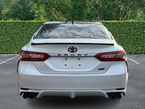 Used 2020 Toyota Camry XSE w/ Navigation Package image 9