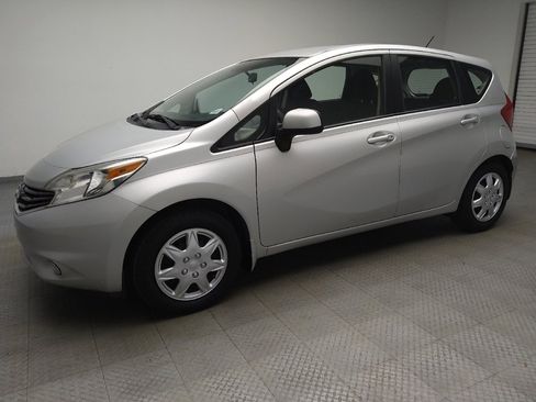 Used 2014 Nissan Versa Note SV w/ Convenience Package image 2