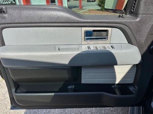 Used 2011 Ford F150 XLT w/ XLT Convenience Pkg RWD image 19