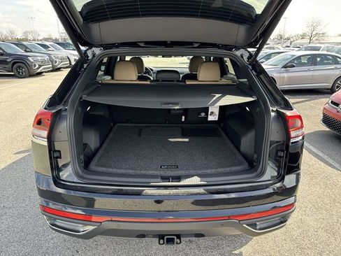 New 2026 Volkswagen Atlas Cross Sport SE AWD/4WD image 25