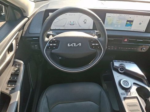 Used 2024 Kia EV6 Wind w/ Wind Technology Package AWD/4WD image 12
