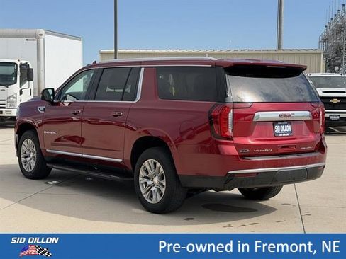 Used 2023 GMC Yukon XL Denali AWD/4WD image 8