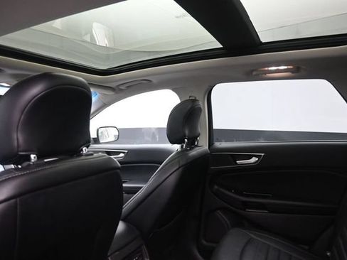 Used 2017 Ford Edge SEL w/ Equipment Group 201A AWD/4WD image 20