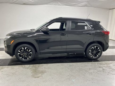 Certified 2023 Chevrolet TrailBlazer LT w/ Convenience Package AWD/4WD image 6