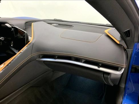 Used 2021 Chevrolet Corvette Stingray Preferred Cpe w/ Engine Appearance Package RWD image 21