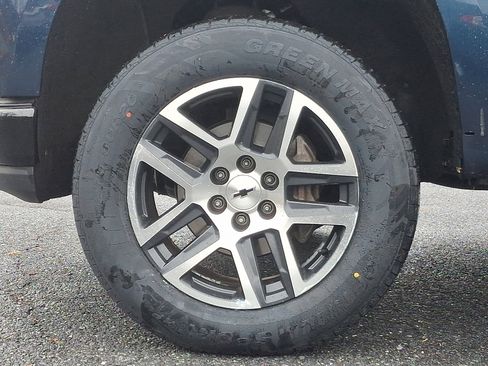 Used 2019 Chevrolet Silverado 1500 LT Trail Boss AWD/4WD image 9