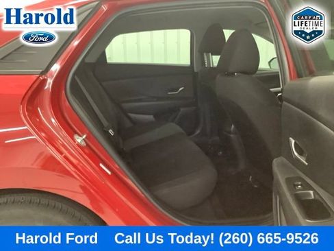 Used 2021 Hyundai Elantra SEL FWD image 10