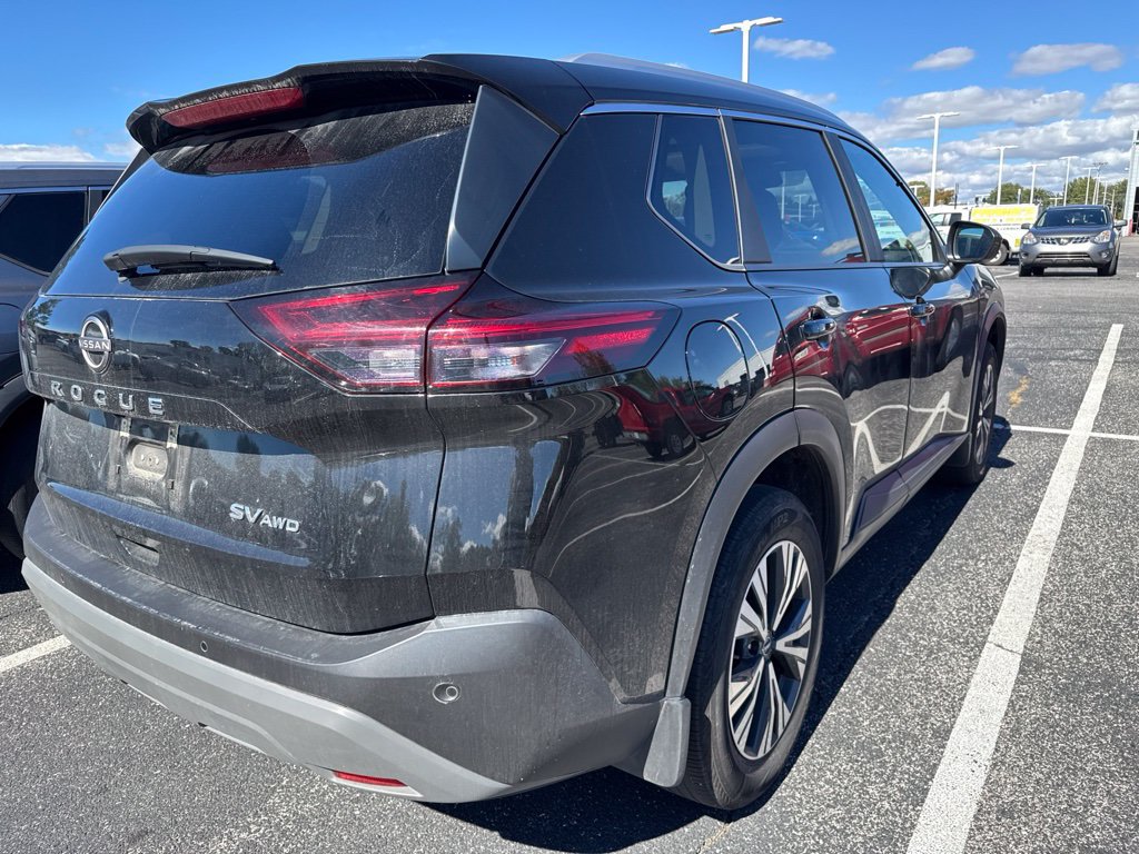 Certified 2023 Nissan Rogue SV w/ SV Premium B Package AWD/4WD image 4