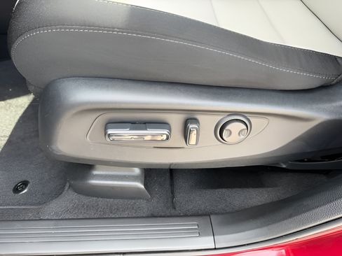 Used 2024 Honda CR-V EX image 22