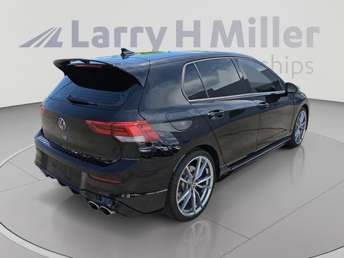 Used 2024 Volkswagen Golf R AWD/4WD image 9