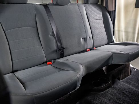 Used 2017 RAM 3500 Tradesman w/ Chrome Appearance Group image 31