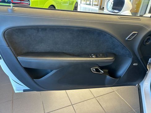 Used 2022 Dodge Challenger SRT Hellcat Redeye image 10