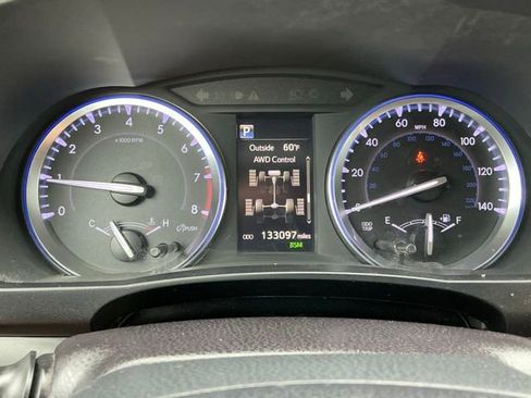 Used 2018 Toyota Highlander Limited Platinum image 19