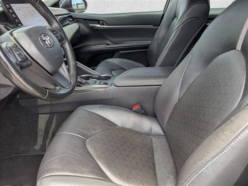 Used 2023 Toyota Camry XSE FWD image 22