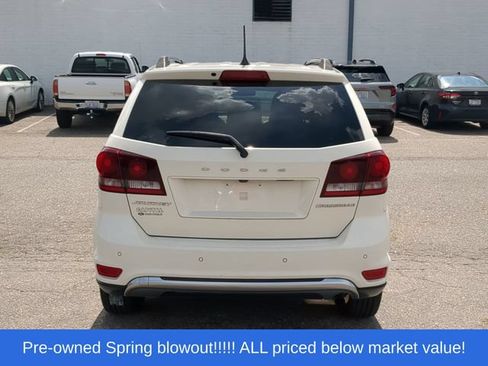 Used 2020 Dodge Journey Crossroad FWD image 12