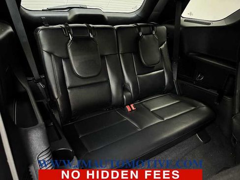 Used 2020 Ford Explorer XLT w/ Equipment Group 202A AWD/4WD image 19