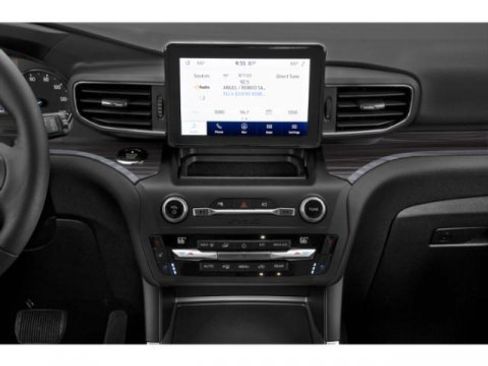Used 2020 Ford Explorer Limited AWD/4WD image 10
