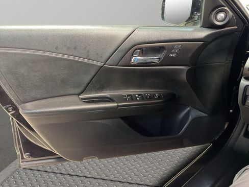 Used 2013 Honda Accord EX-L image 13