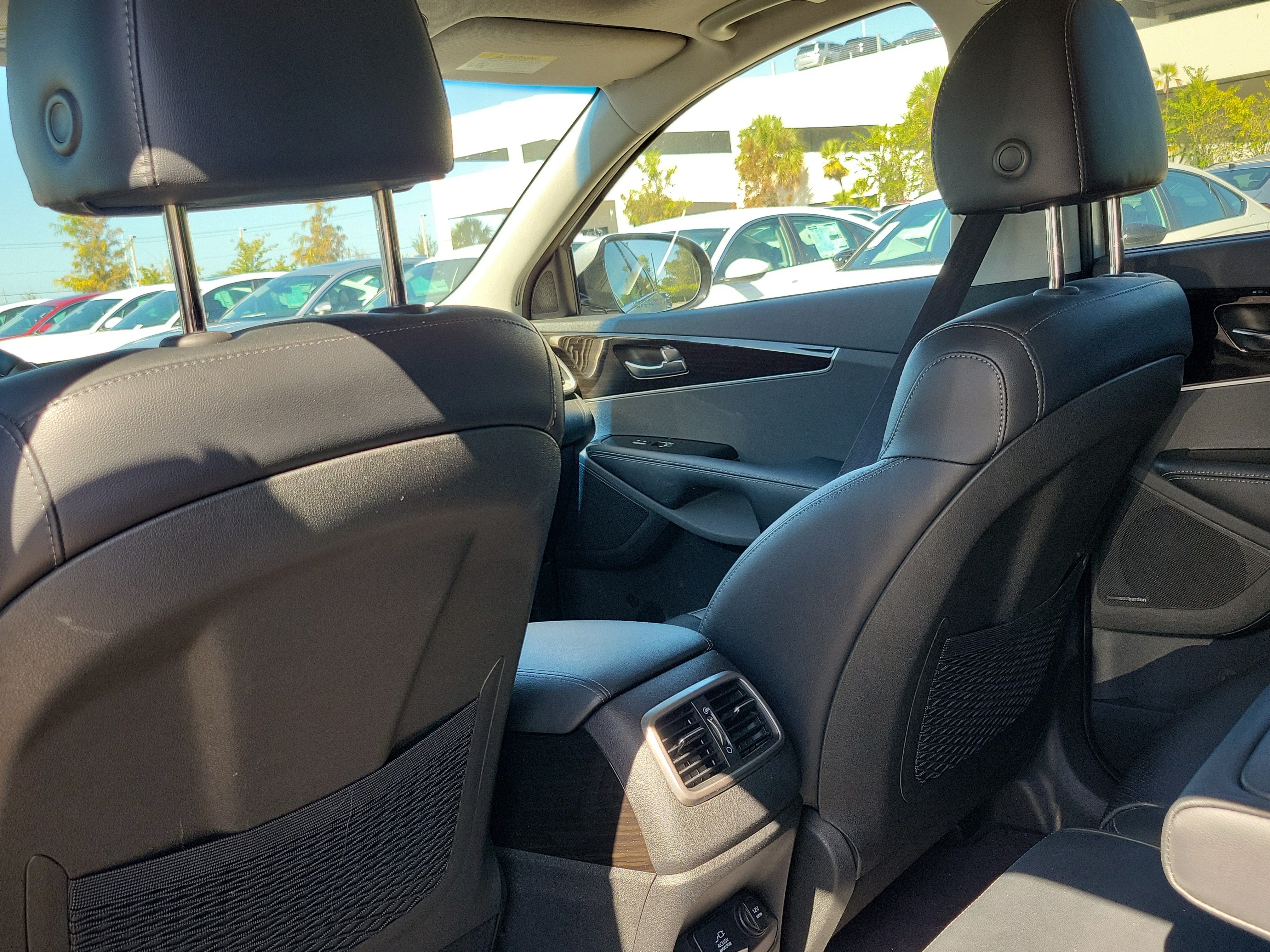 Used 2019 Kia Sorento EX w/ EX Touring Package FWD image 13