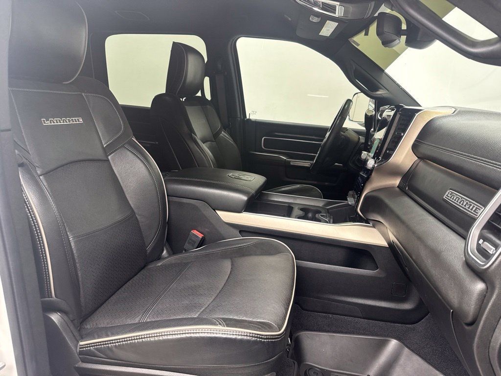 Used 2019 RAM 2500 Laramie AWD/4WD image 17