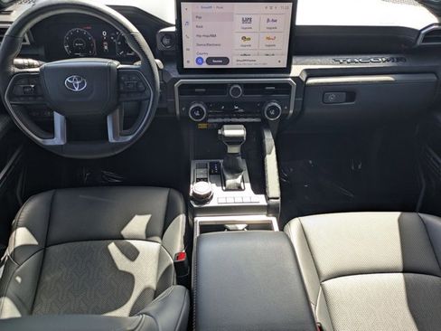 Used 2024 Toyota Tacoma Limited w/ Limited Package (LT) image 17