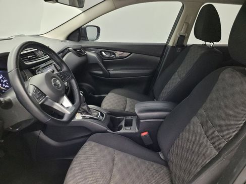 Used 2022 Nissan Rogue Sport SV image 17