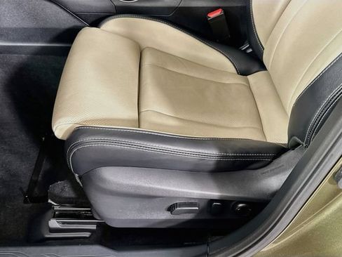 Used 2022 Subaru Outback Limited AWD/4WD image 30