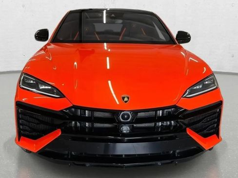 Used 2025 Lamborghini Urus SE AWD/4WD image 4