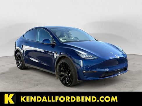 Used 2022 Tesla Model Y Long Range AWD/4WD image 7