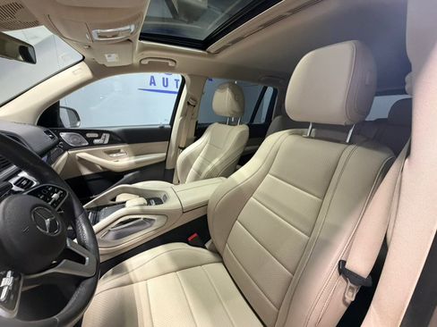 Used 2020 Mercedes-Benz GLS 450 4MATIC image 12