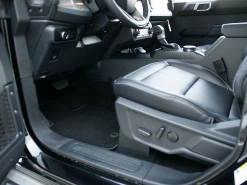 New 2026 Ford Bronco Outer Banks image 15