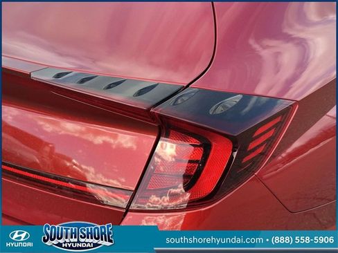 Certified 2023 Hyundai Sonata SEL w/ Convenience Package image 11