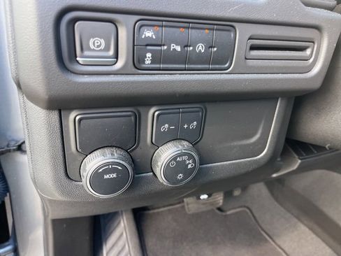 Used 2023 Chevrolet Tahoe LS image 14