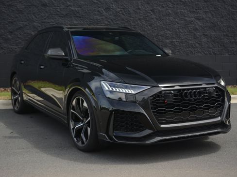 Used 2023 Audi RS Q8 AWD/4WD image 9
