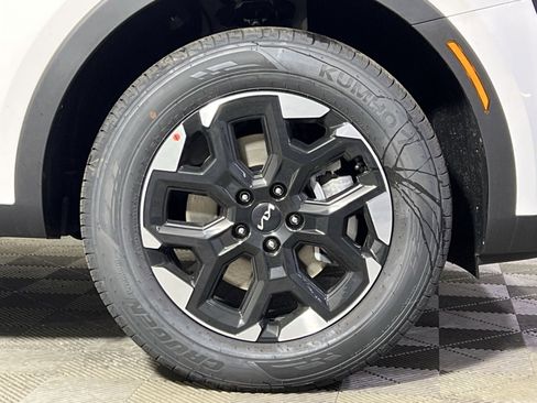 New 2026 Kia Sorento S image 10