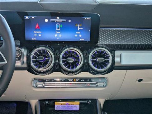 New 2026 Mercedes-Benz GLB 250 image 14