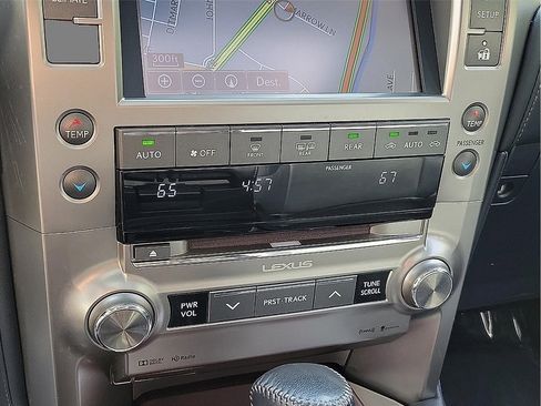 Used 2015 Lexus GX 460 w/ Premium Package AWD/4WD image 20