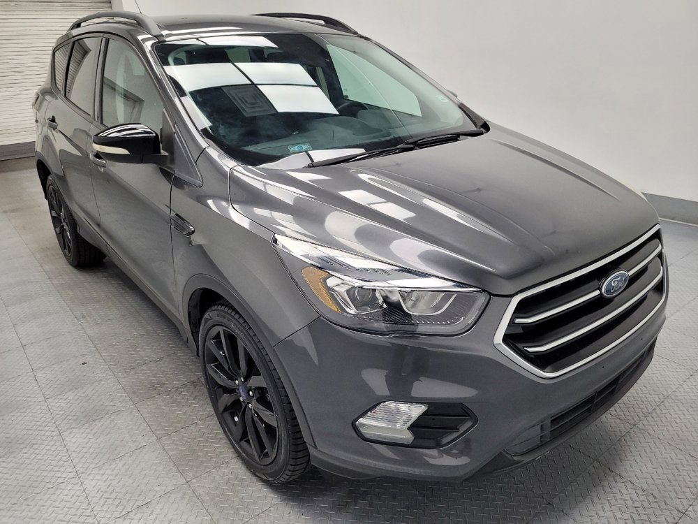 Used 2017 Ford Escape Titanium FWD image 13