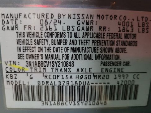 Used 2025 Nissan Sentra SV FWD image 33