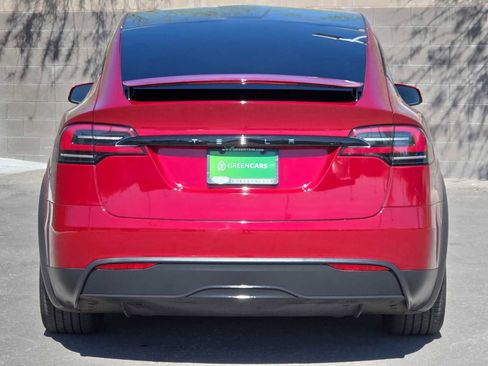Used 2024 Tesla Model X image 8