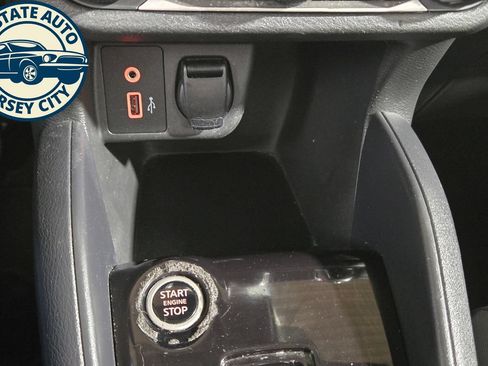 Used 2021 Nissan Versa S FWD image 16
