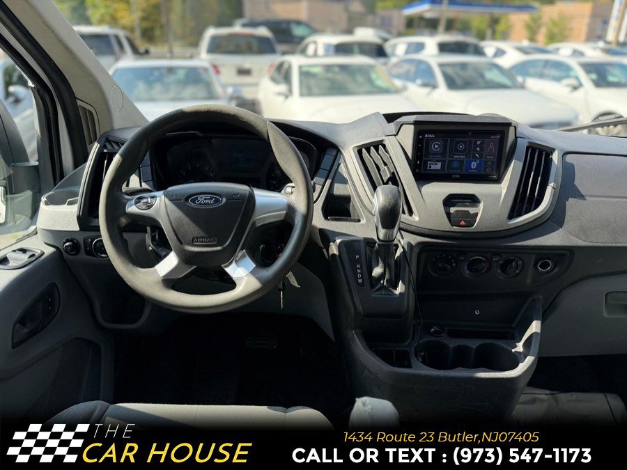 Used 2015 Ford Transit 250 130 Low Roof w/ Exterior Upgrade Package RWD image 23