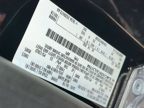 Used 2018 Lincoln MKC Reserve w/ Lincoln MKC Climate Package image 40